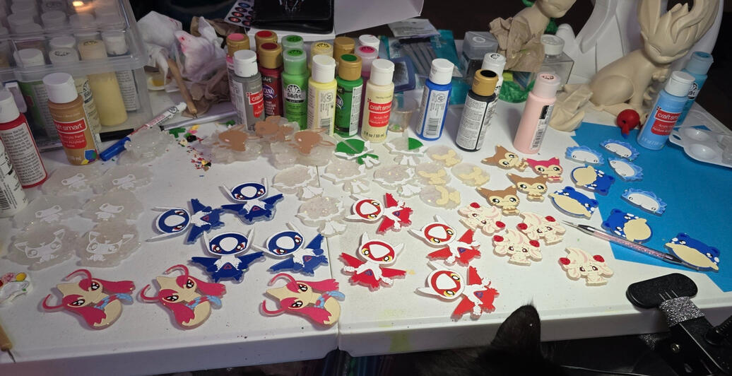 Paint my keychains with acrylics